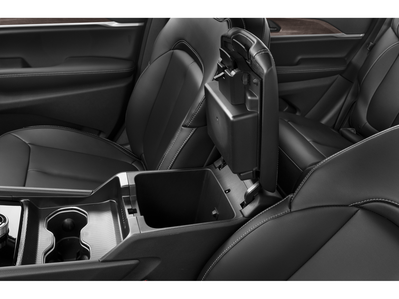 2027 Jeep Grand Cherokee Summit