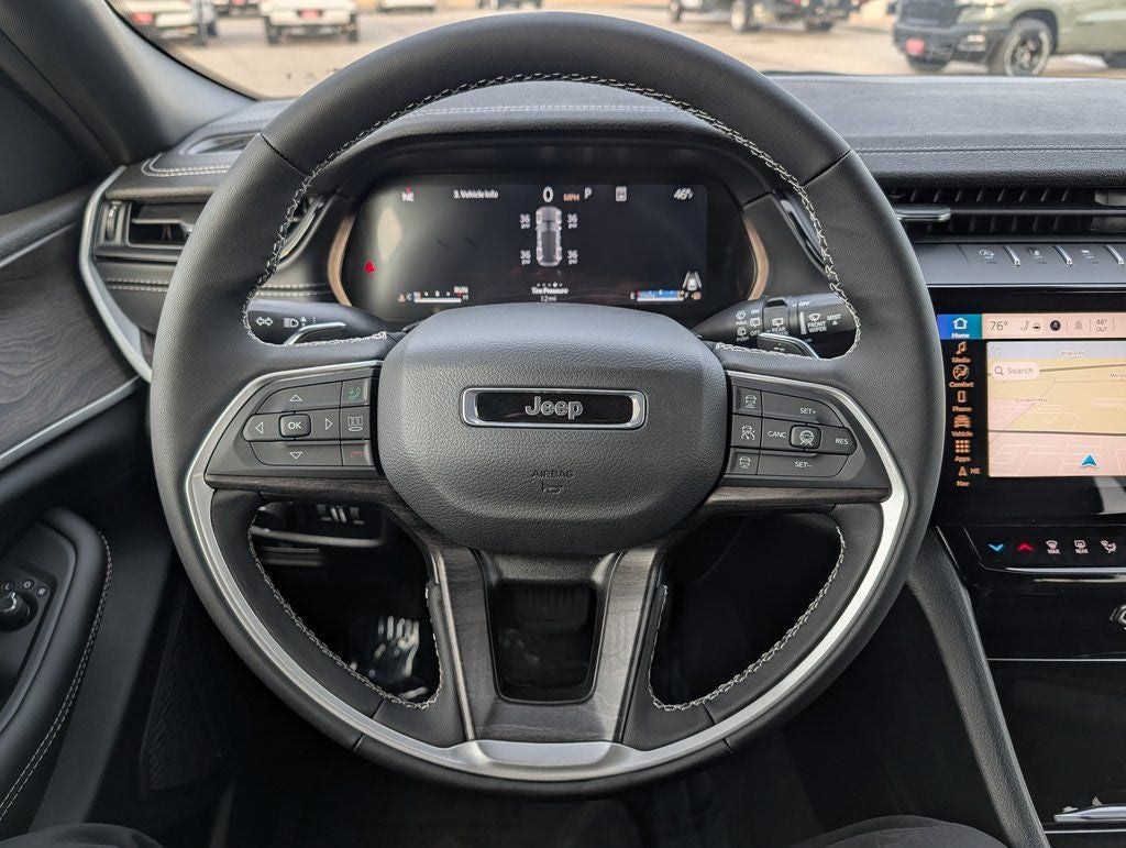 2026 Jeep Grand Cherokee Laredo Altitude