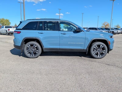 2027 Jeep Grand Cherokee LIMITED 4X4
