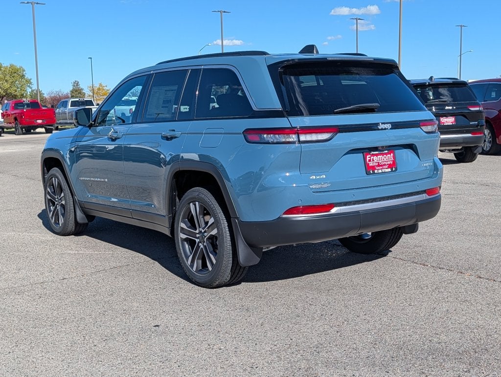 2027 Jeep Grand Cherokee LIMITED 4X4