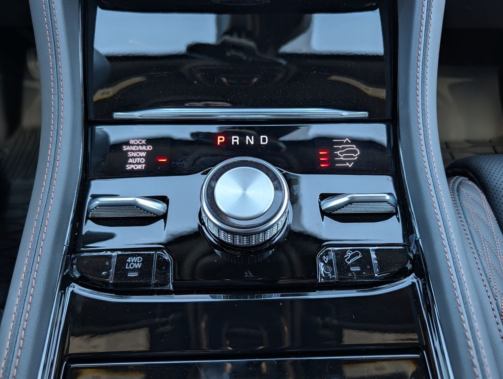 2026 Jeep Grand Cherokee Summit