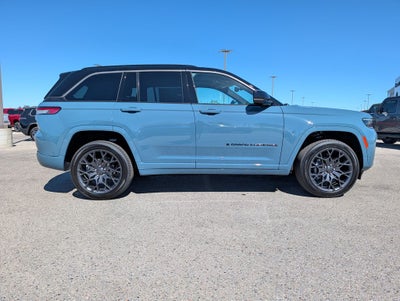 2026 Jeep Grand Cherokee Summit