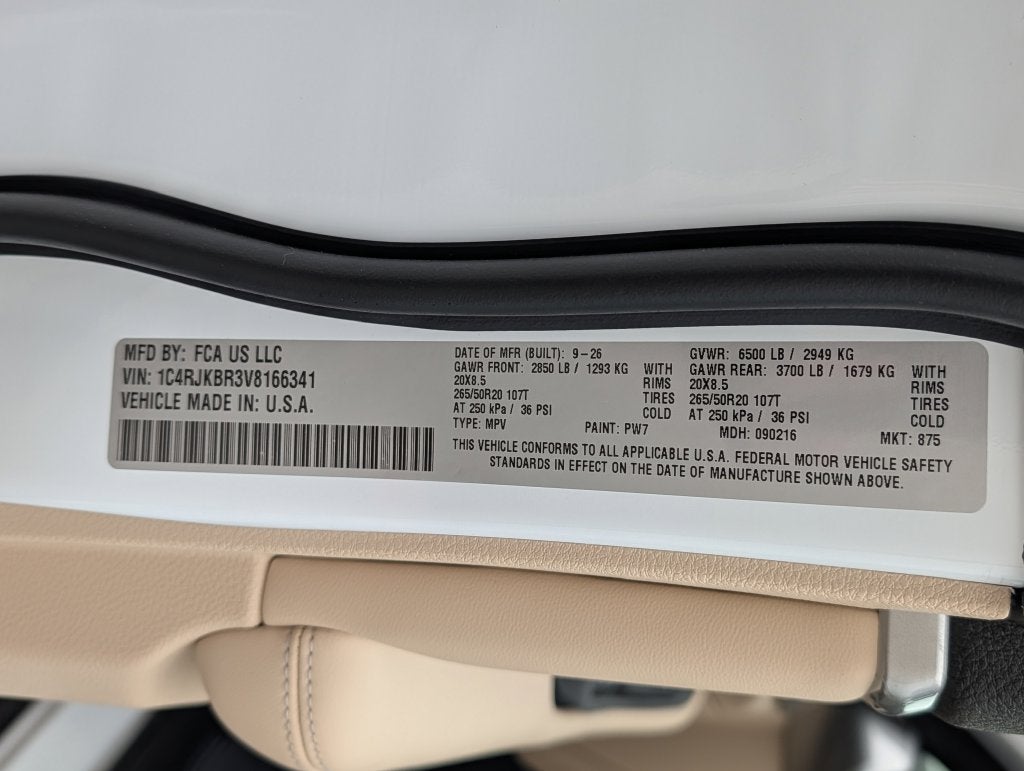 2027 Jeep Grand Cherokee L L LIMITED 4X4