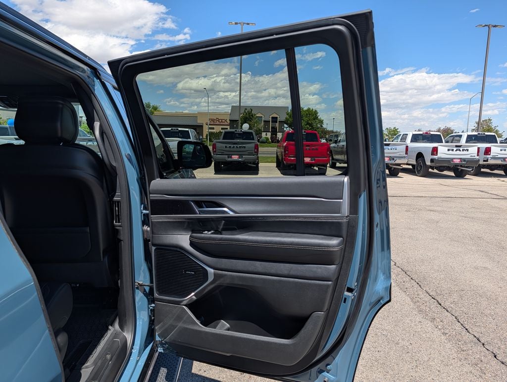 2026 Jeep Grand Wagoneer Upland