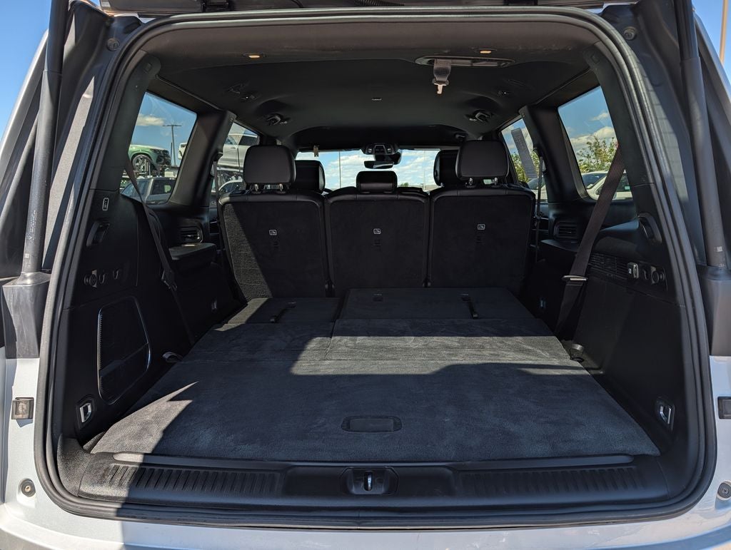 2024 Jeep Wagoneer Base