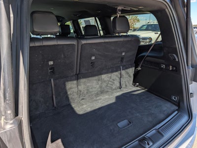 2024 Jeep Wagoneer Base