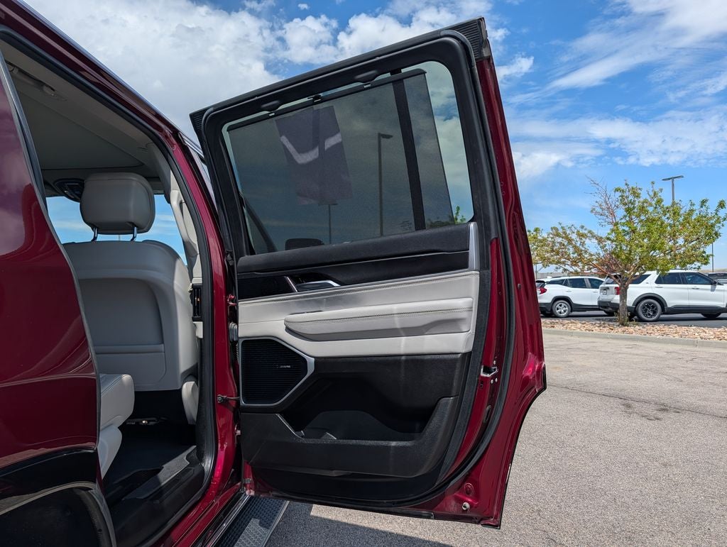 2022 Jeep Wagoneer Series I