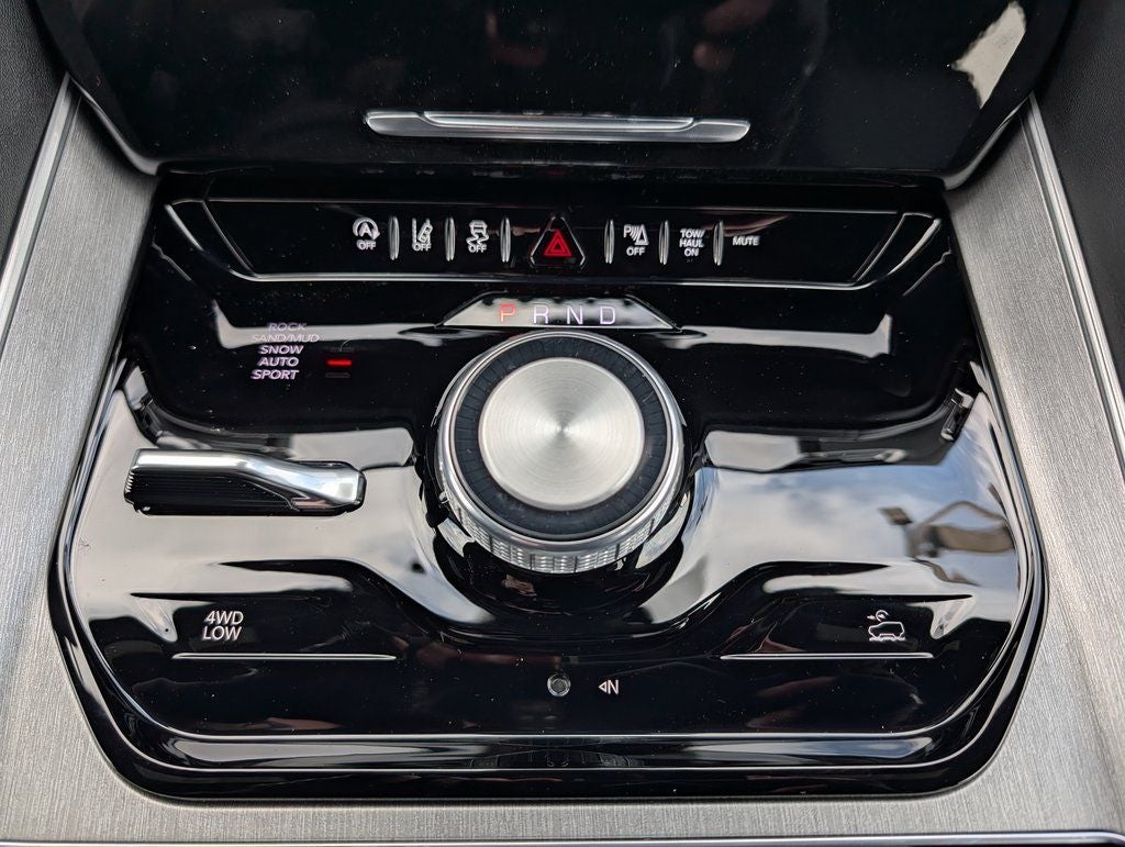 2026 Jeep Grand Wagoneer Limited Altitude