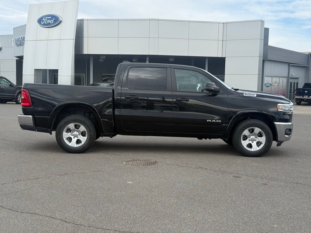 2025 RAM 1500 Big Horn Crew Cab 4x4 5'7' Box