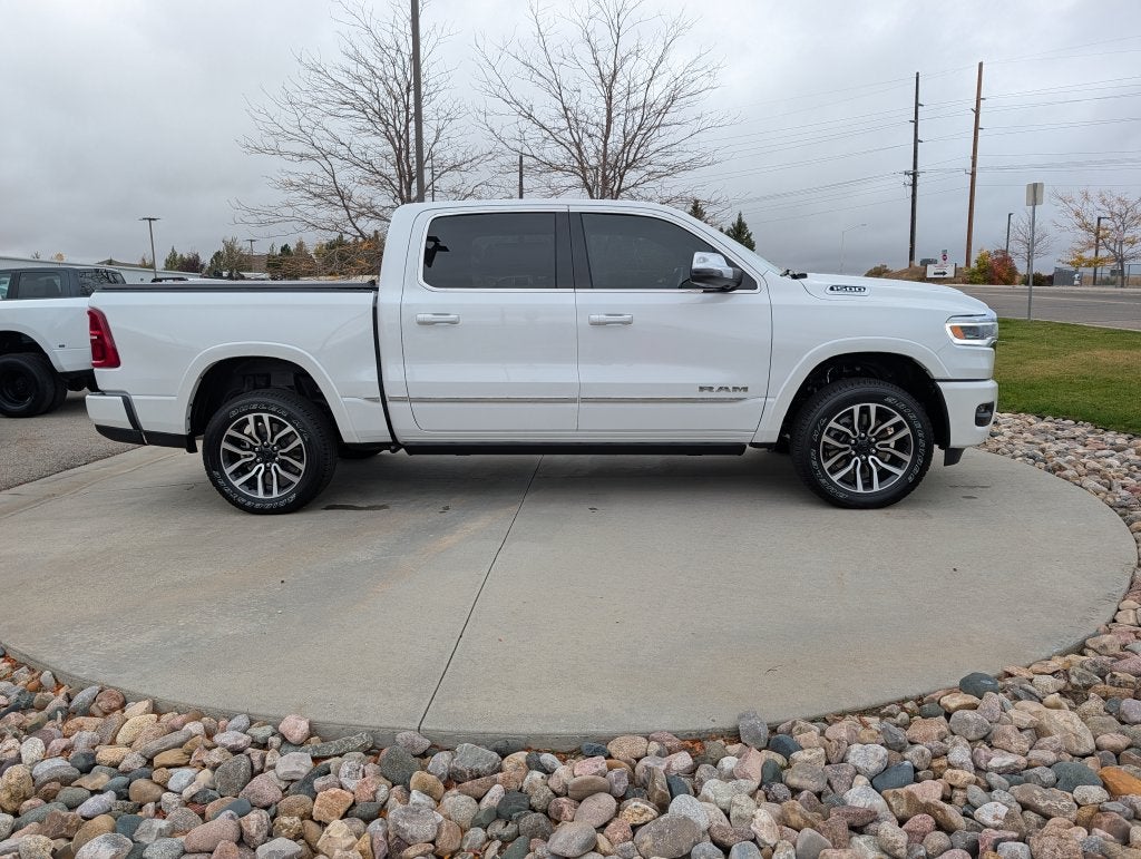 2027 RAM 1500 1500 LIMITED CREW CAB 4X4 5'7' BOX
