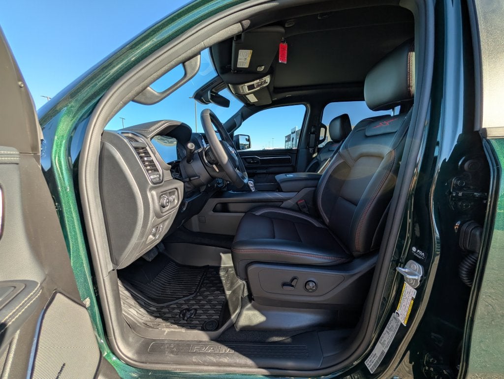 2027 RAM 1500 RAM 1500 REBEL CREW CAB 4X4 5'7' BOX