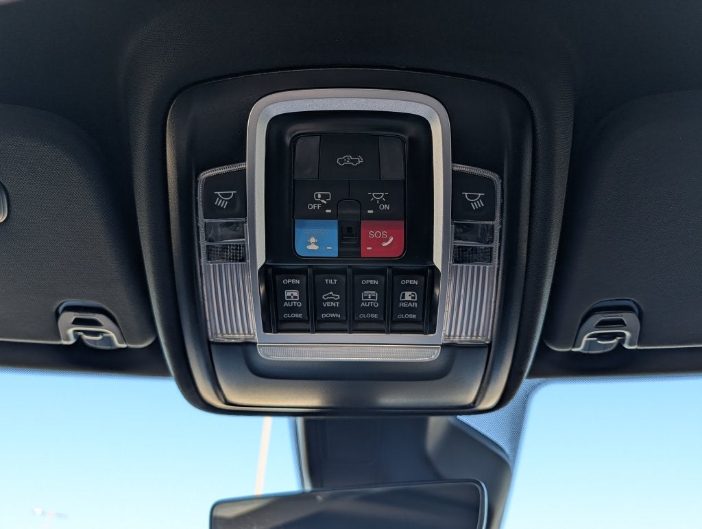 2027 RAM 1500 RAM 1500 REBEL CREW CAB 4X4 5'7' BOX