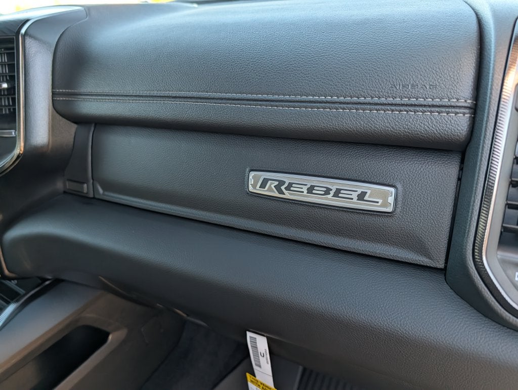 2027 RAM 1500 RAM 1500 REBEL CREW CAB 4X4 5'7' BOX