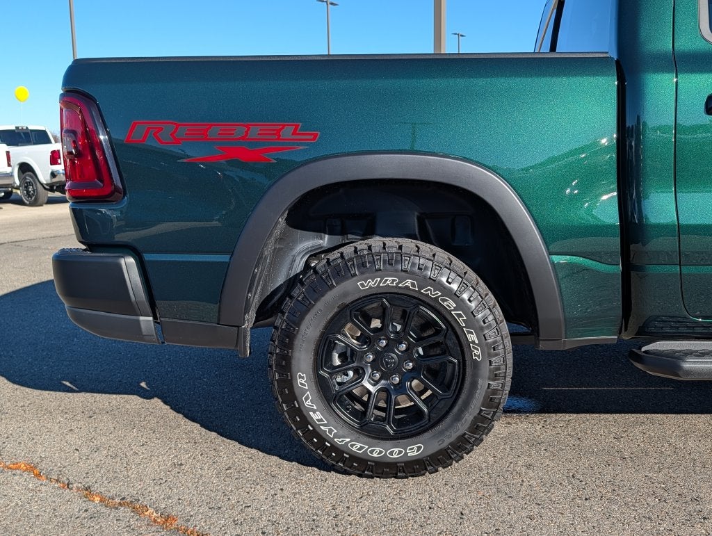 2027 RAM 1500 RAM 1500 REBEL CREW CAB 4X4 5'7' BOX