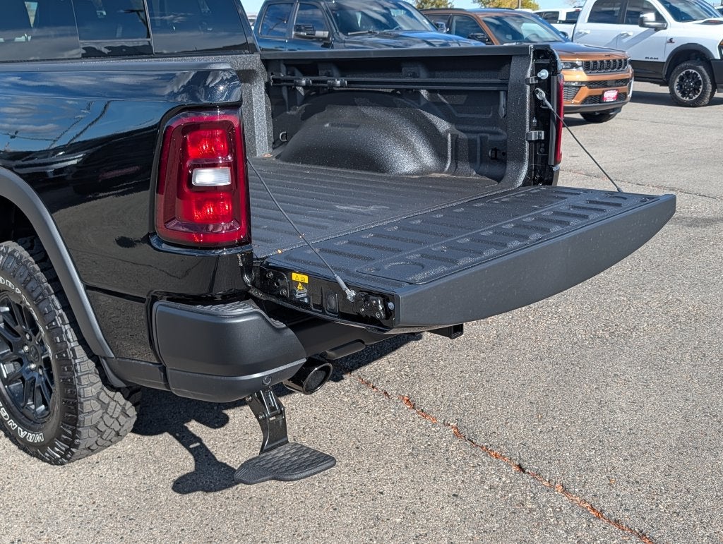 2027 RAM 1500 RAM 1500 REBEL CREW CAB 4X4 5'7' BOX