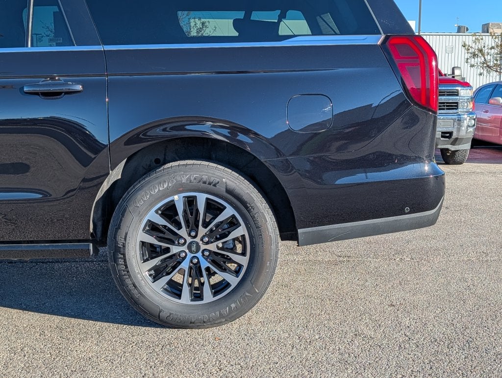 2025 Ford Expedition Max Platinum MAX
