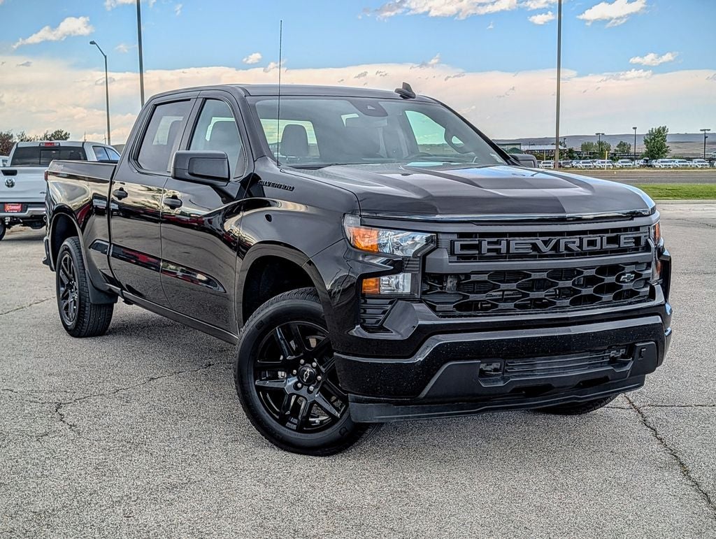 2024 Chevrolet Silverado 1500 Custom