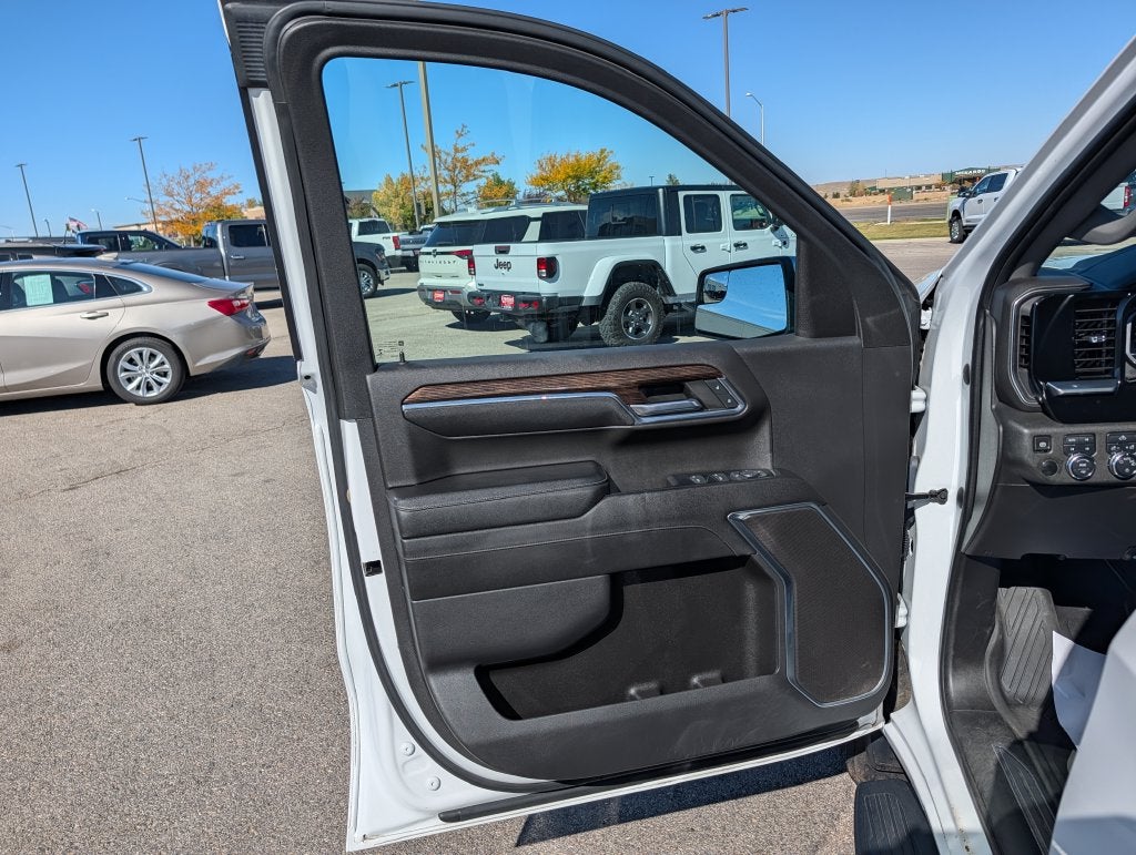 2023 GMC Sierra 1500 SLE