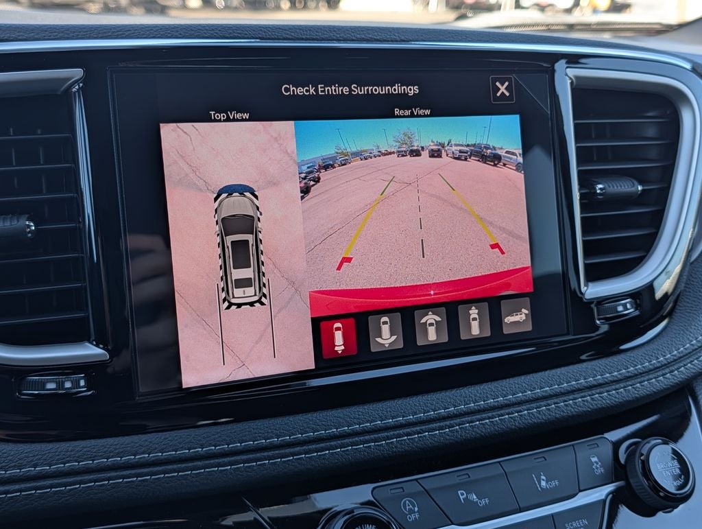 2027 Chrysler Pacifica Select
