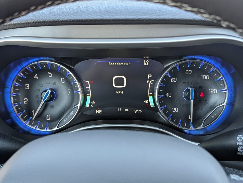 2027 Chrysler Pacifica Select AWD