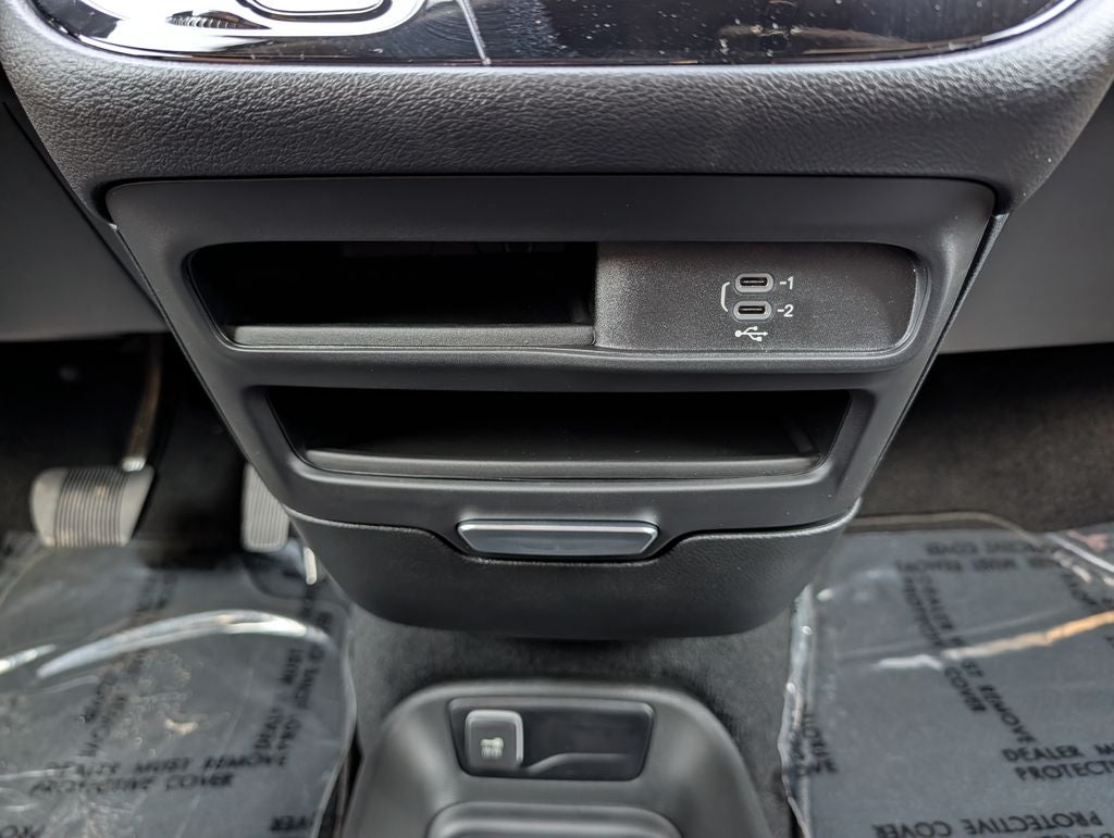 2027 Chrysler Pacifica Select AWD