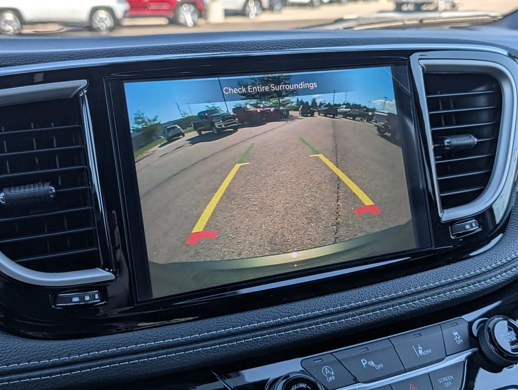 2027 Chrysler Pacifica Select AWD