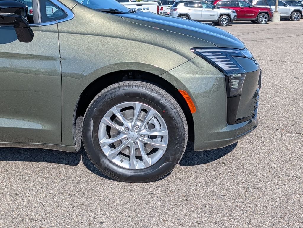 2027 Chrysler Pacifica Select AWD
