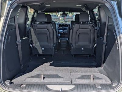 2027 Chrysler Pacifica Select AWD