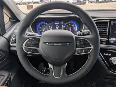 2027 Chrysler Pacifica Select AWD