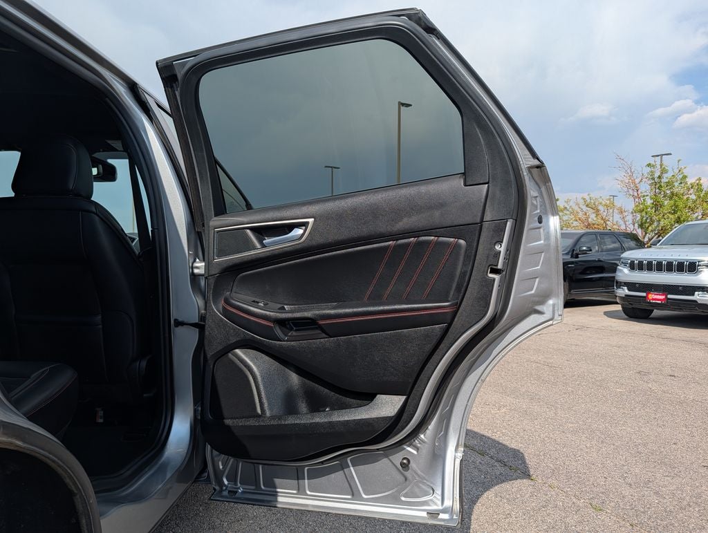 2024 Ford Edge ST Line