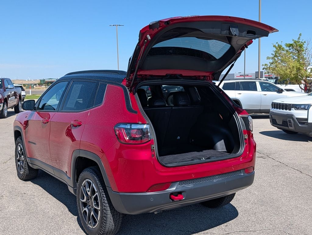 2025 Jeep Compass Trailhawk
