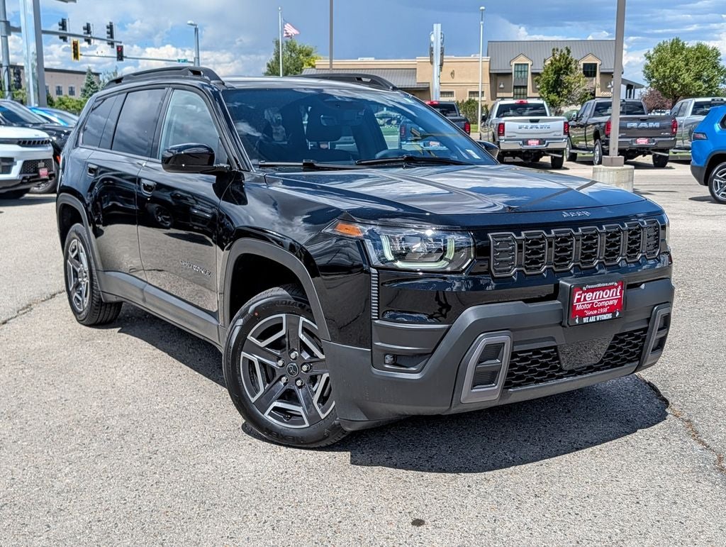 2026 Jeep Cherokee Laredo
