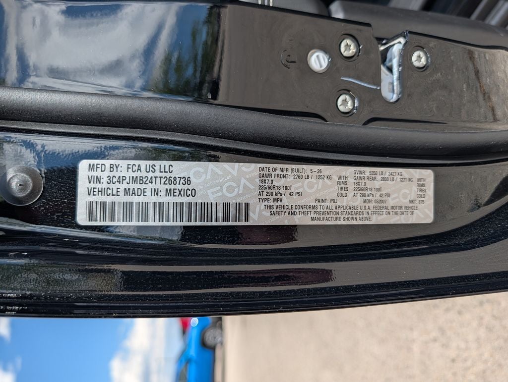 2026 Jeep Cherokee Laredo