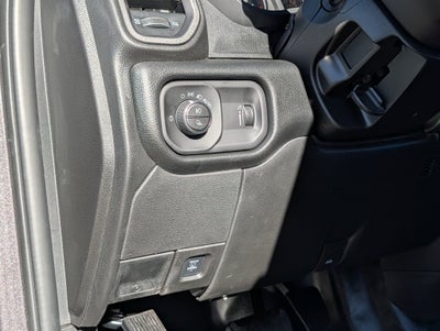 2027 RAM 3500 RAM 3500 TRADESMAN CREW CAB 4X4 8' BOX