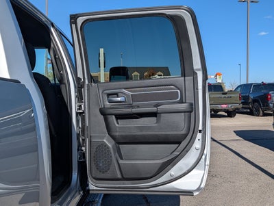 2027 RAM 3500 RAM 3500 BIG HORN CREW CAB 4X4 8' BOX