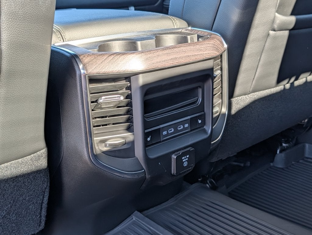 2027 RAM 3500 RAM 3500 LARAMIE CREW CAB 4X4 8' BOX