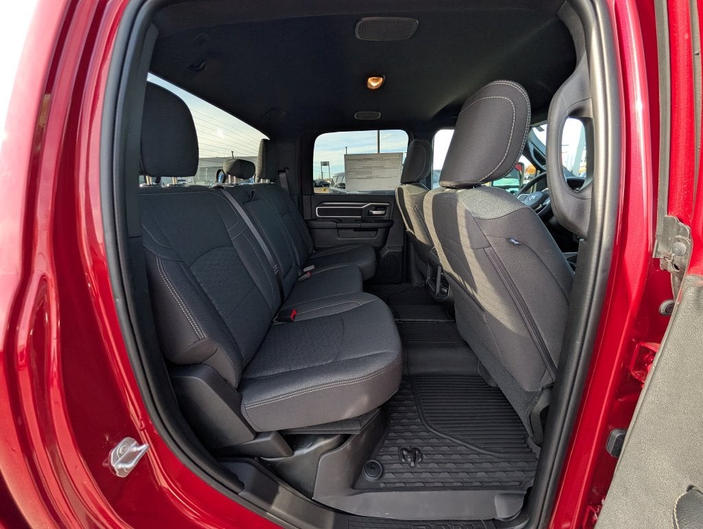 2027 RAM 2500 RAM 2500 BIG HORN CREW CAB 4X4 6'4' BOX