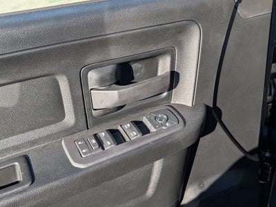 2027 RAM 2500 RAM 2500 TRADESMAN CREW CAB 4X4 6'4' BOX