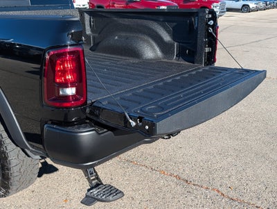 2027 RAM 2500 RAM 2500 TRADESMAN CREW CAB 4X4 6'4' BOX