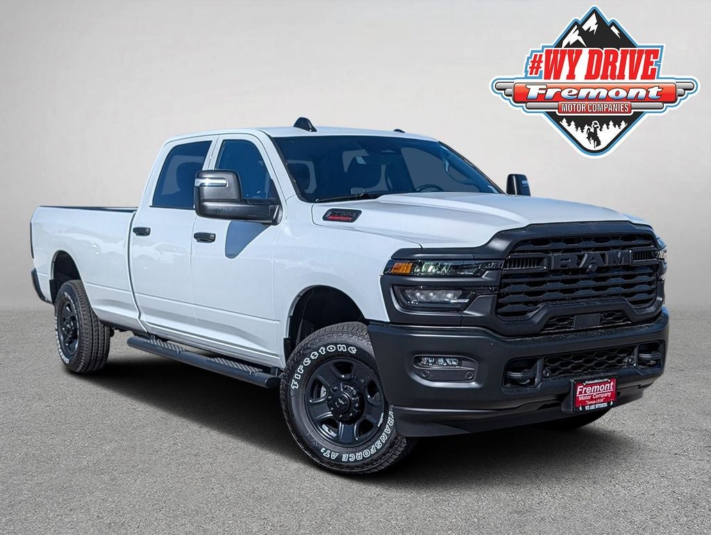 2026 RAM 2500 2500 TRADESMAN CREW CAB 4X4 8' BOX