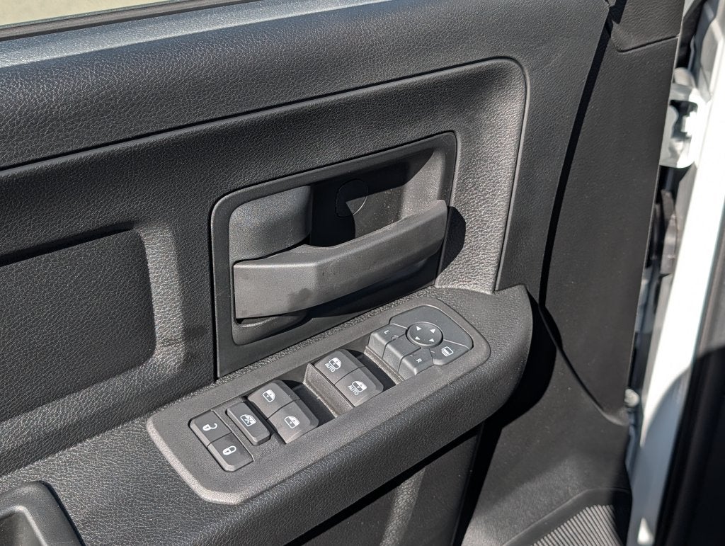 2026 RAM 2500 2500 TRADESMAN CREW CAB 4X4 8' BOX