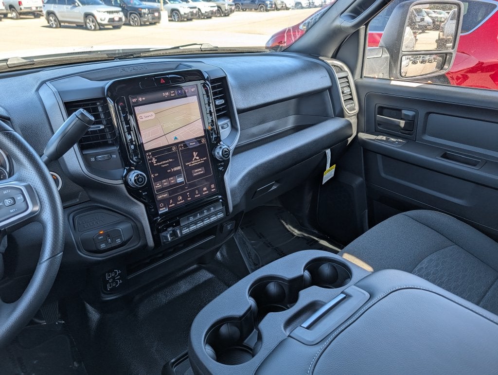 2026 RAM 2500 2500 TRADESMAN CREW CAB 4X4 8' BOX