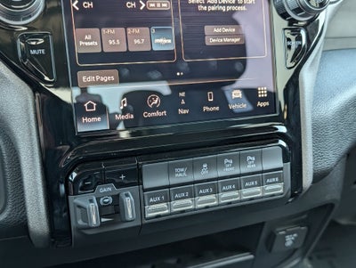 2026 RAM 2500 2500 TRADESMAN CREW CAB 4X4 8' BOX