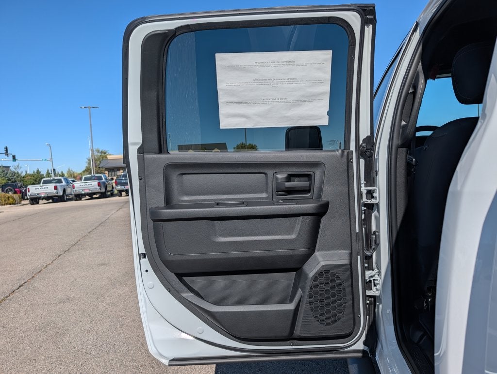 2026 RAM 2500 2500 TRADESMAN CREW CAB 4X4 8' BOX