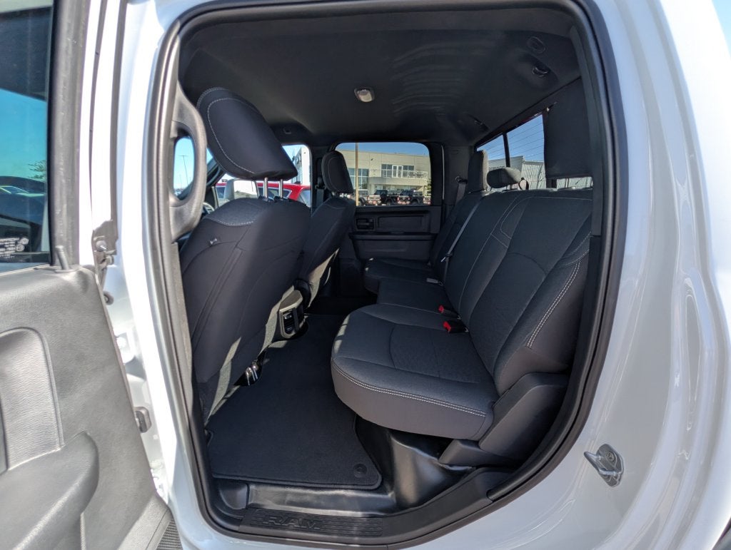 2026 RAM 2500 2500 TRADESMAN CREW CAB 4X4 8' BOX