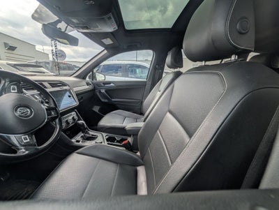 2021 Volkswagen Tiguan 2.0T SE R-Line Black