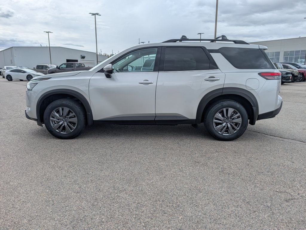 2025 Nissan Pathfinder SV 4WD