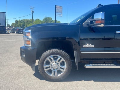 2019 Chevrolet Silverado 2500HD High Country