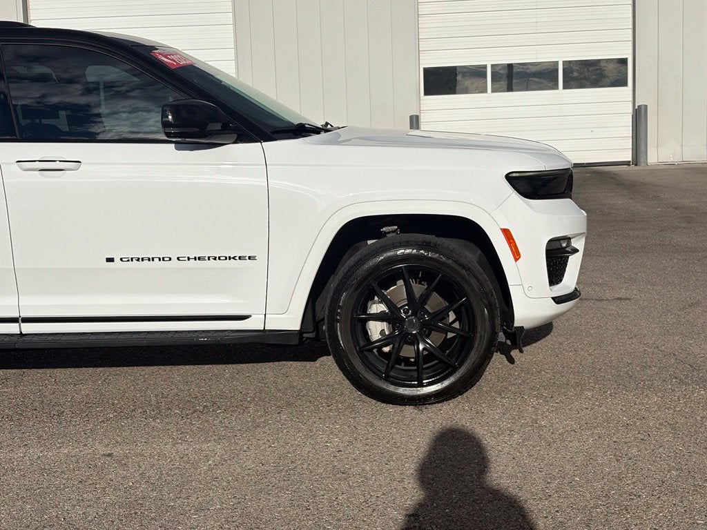2023 Jeep Grand Cherokee Summit Reserve