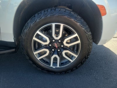 2024 GMC Yukon AT4